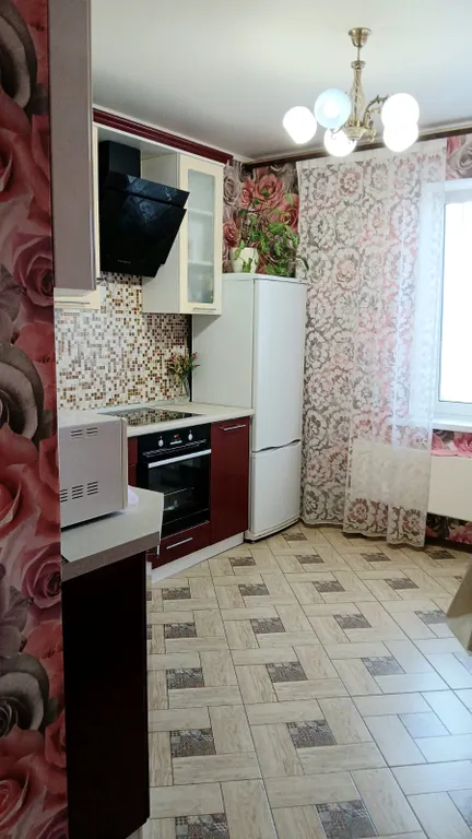 Квартира с видом на город, в центре левого берега