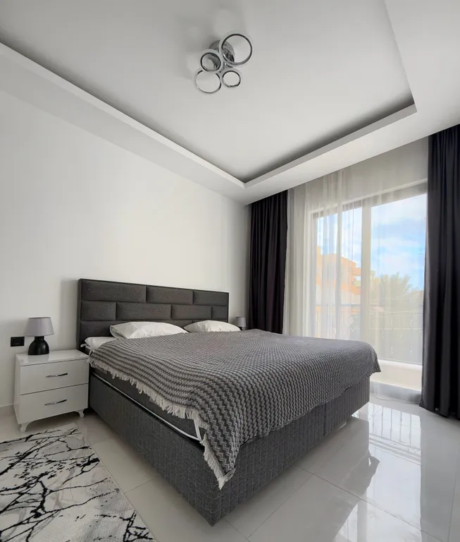 Просторная квартира в 10 минутах от пляжа Клеопатра