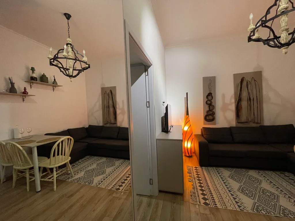 Квартира на вере у метро в центре