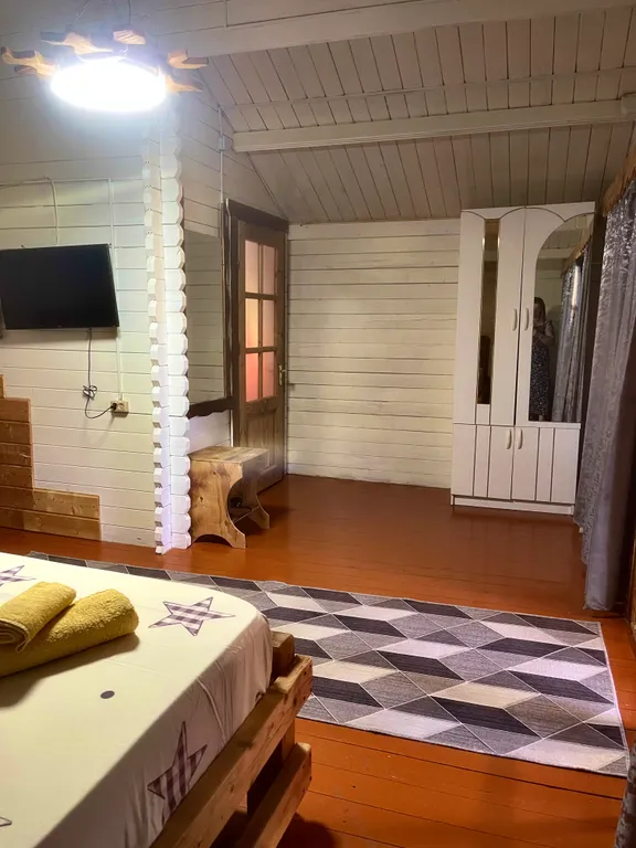 Коттедж двухкомнатный с кухней