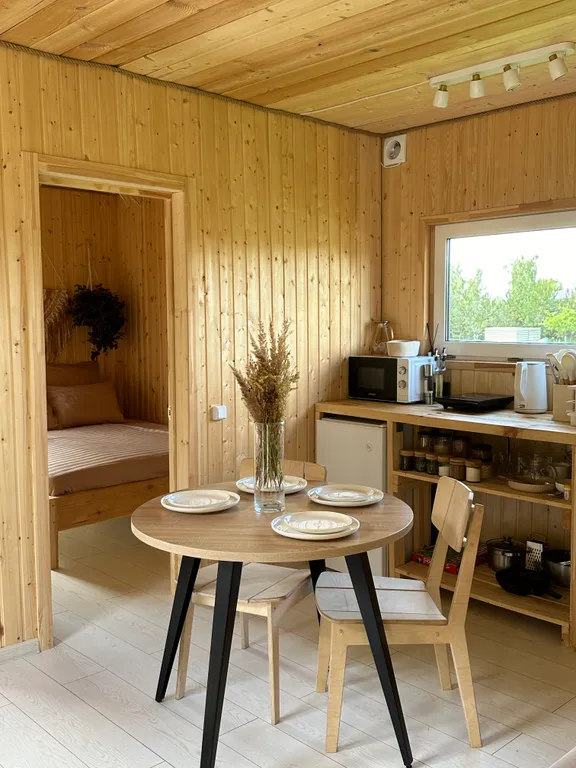 Семейный домик в лесу