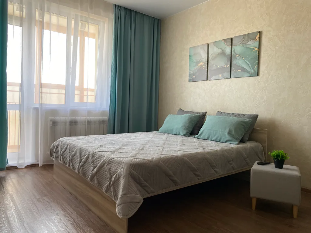 Квартира Большая двухкомнатная квартира в Советском районе — Красноярск