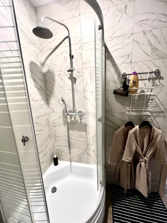 Просторная квартира, единственный дом high-класс в самом центре города