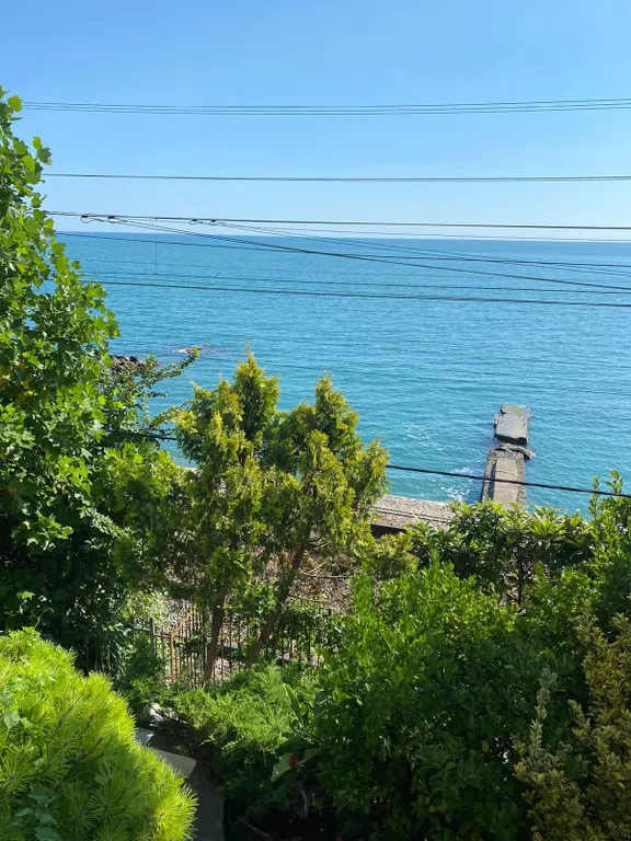 Домик у моря