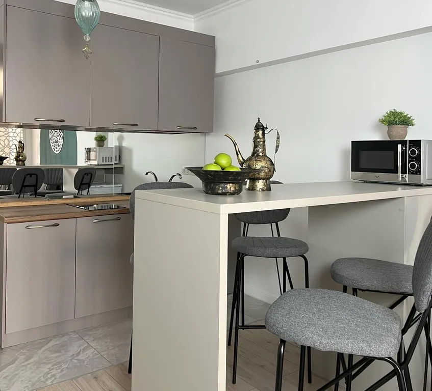 Восточный стиль, золотой квадрат алматы