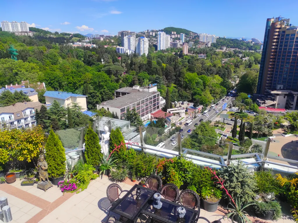 Большой пентхаус с бассейном