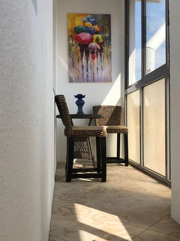 Уютная квартира с отдельной спальней и просторным балконом