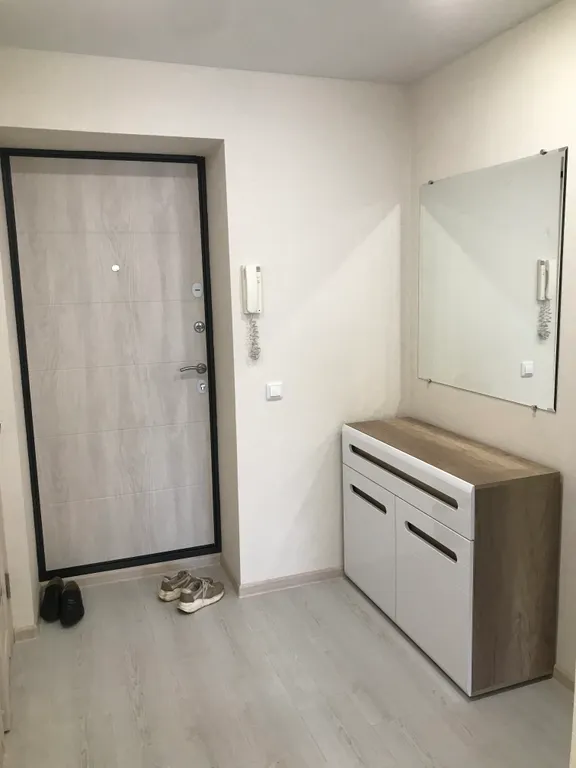 Светлая 1-комнатная квартира в юго-западном районе города