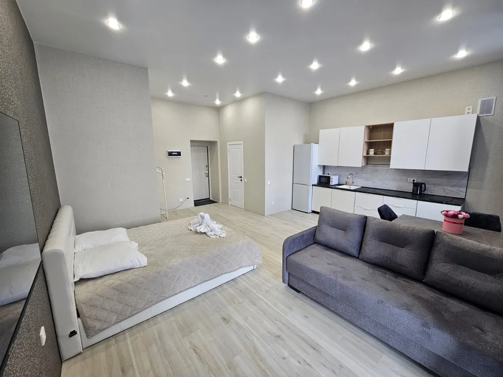 Квартира Уютная студия в центре города — Омск