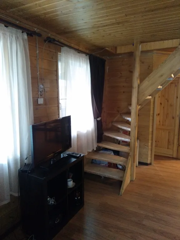 Уютный коттедж у озера недалеко от Выборга и границы