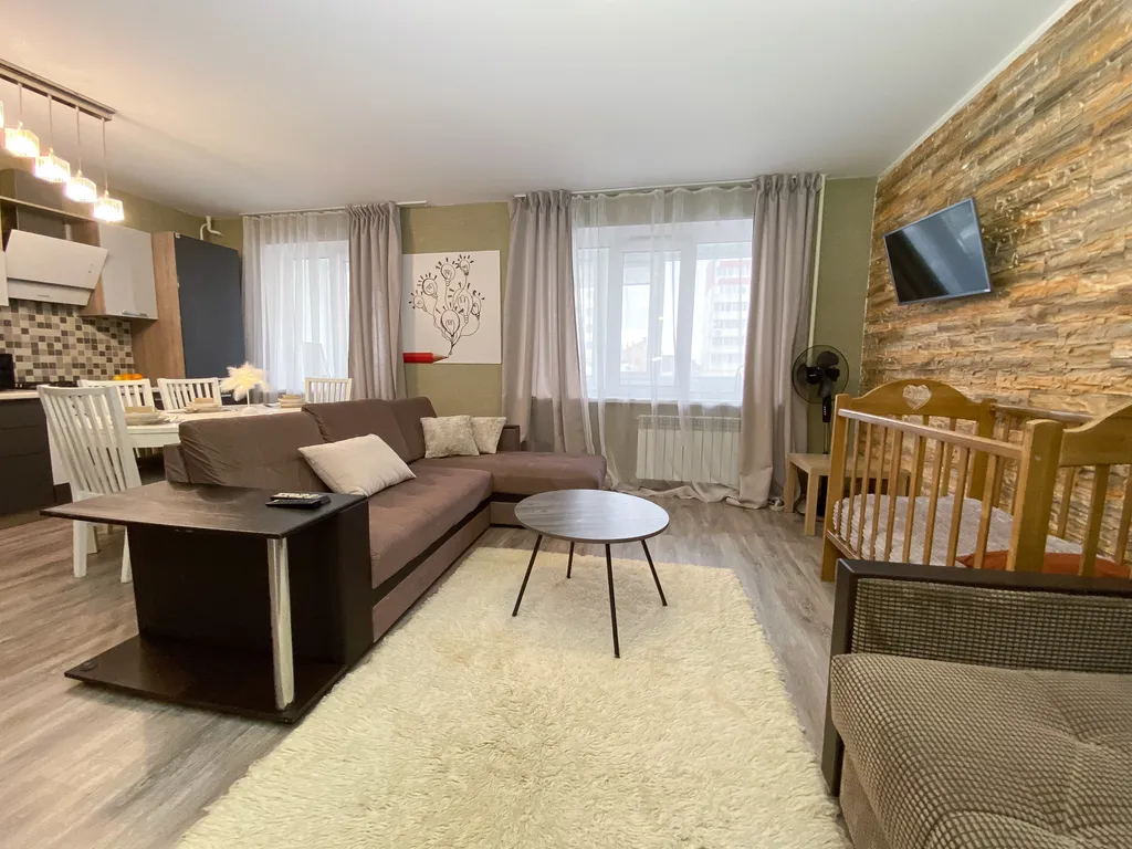 Просторная квартира у аквапарка "Улёт"