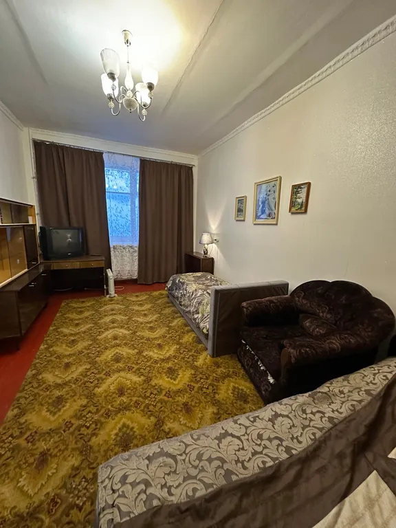 Квартира 1-комнатная Квартира — Кировск