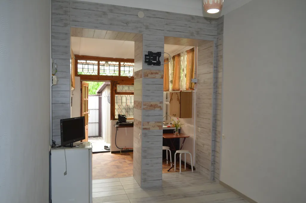 Коттедж Домик с двориком в центре — Евпатория