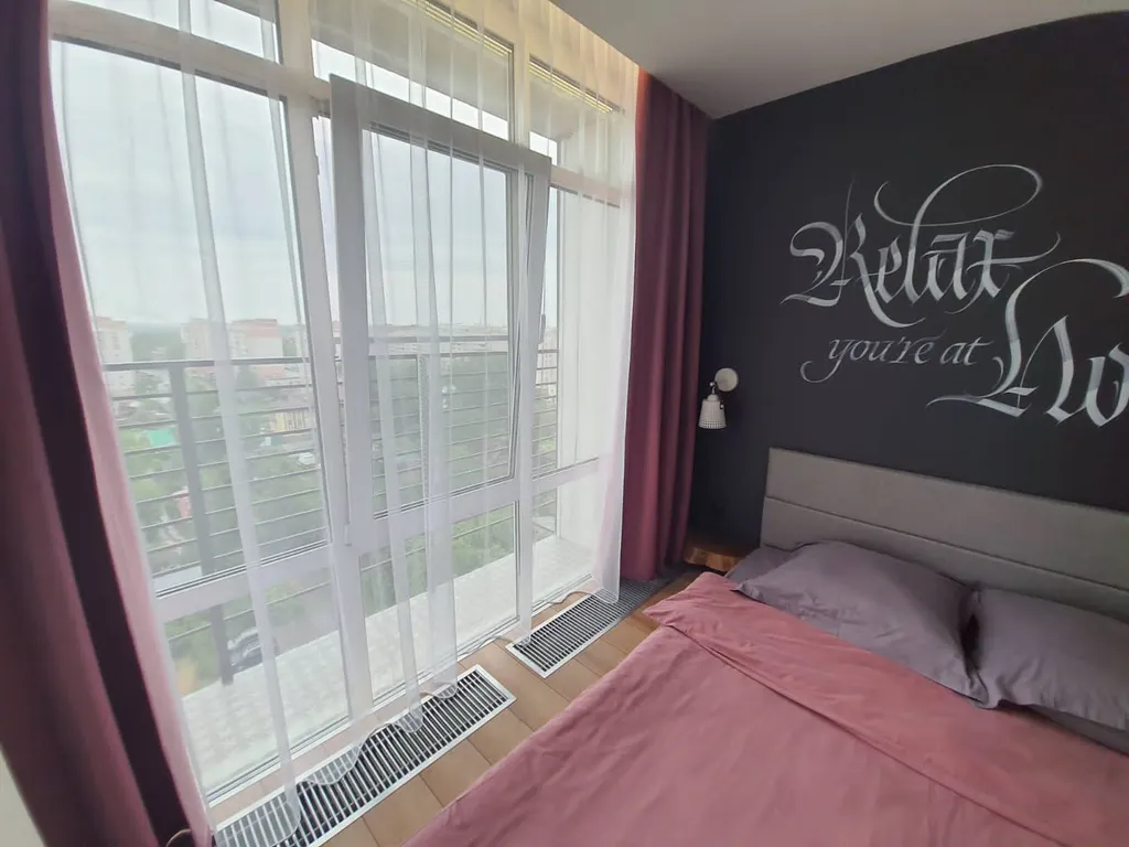 Апартаменты Автограф на 12