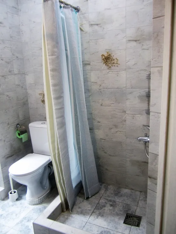 2х комнатные апартаменты в Сочи! Дом в Дагомысе!