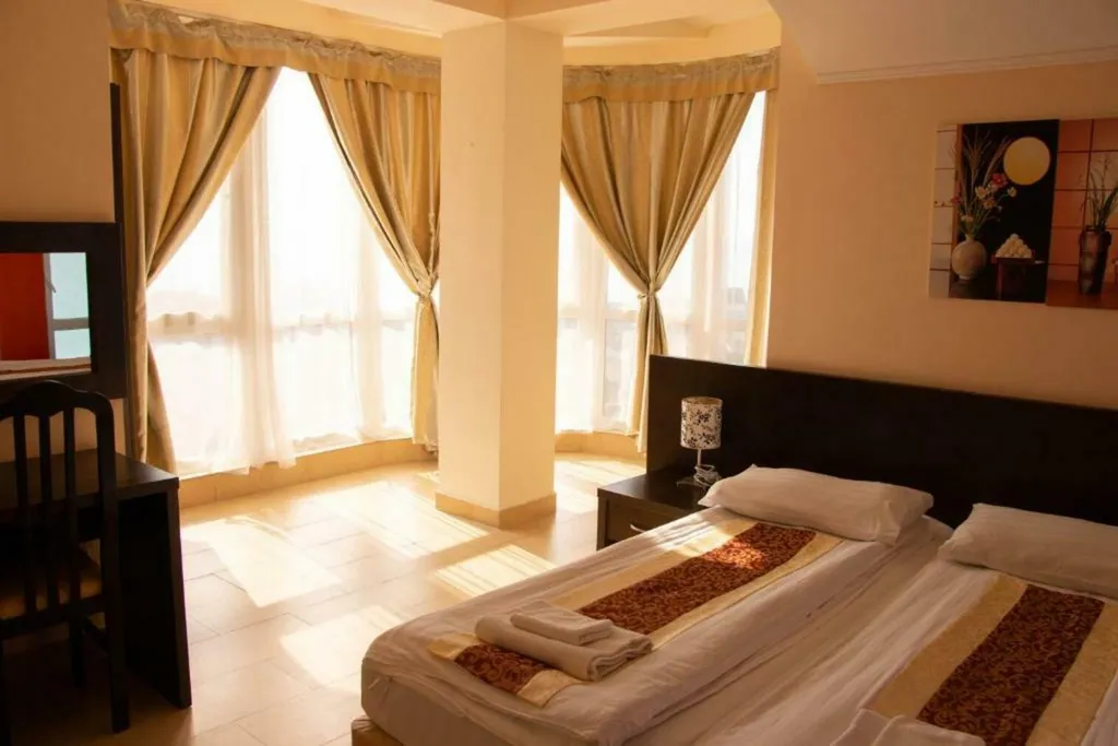 Уютный номер с панорамным видом на море