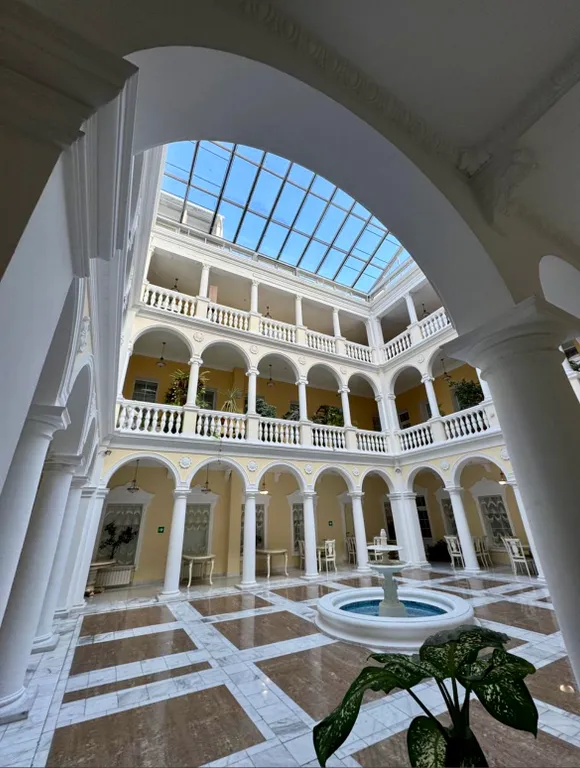 Апартамент на набережной в комплексе Таврида