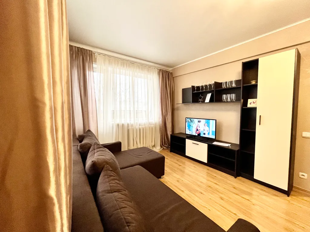 Уютная квартира с зеркалами