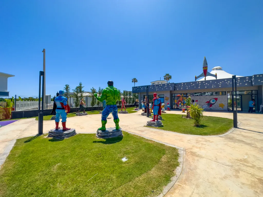 Стильный апартамент в отельном комплексе Azura World В