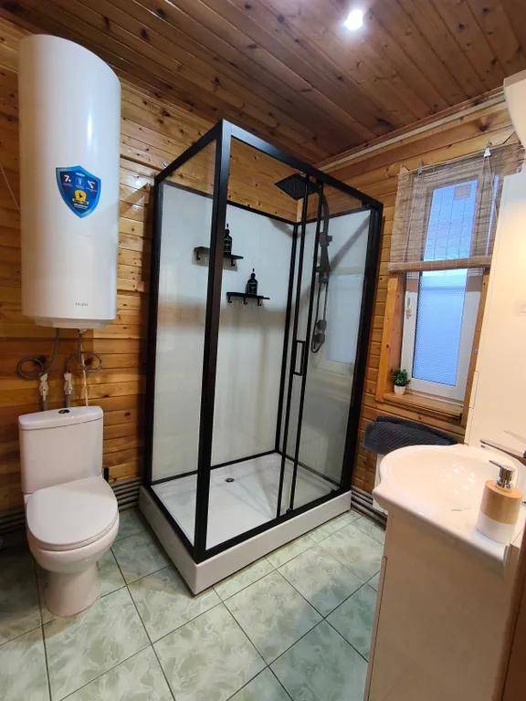 Коттедж Уютный дом с баней — Тельмана