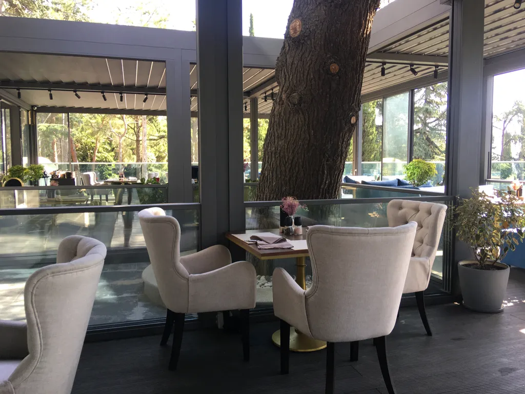 Панорамный апарт Прованс дома Зазеркалье в Приморском  парке