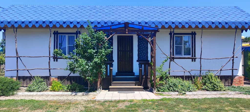 Коттедж Белый с двумя спальнями