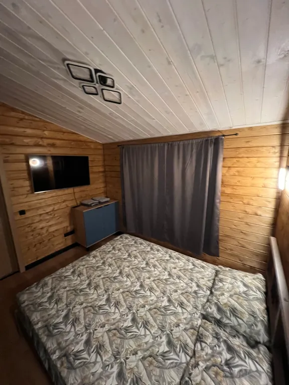 Зеленый уютный дом под Ропшей