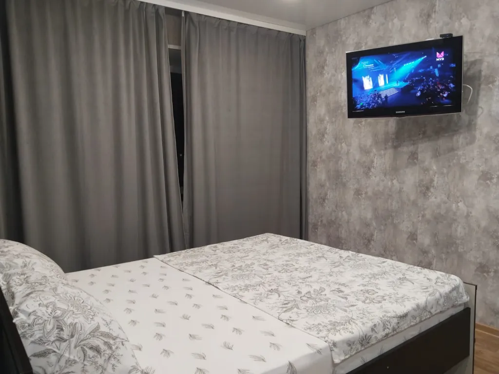 Уютная квартира в центре города рядом с площадью Ленина