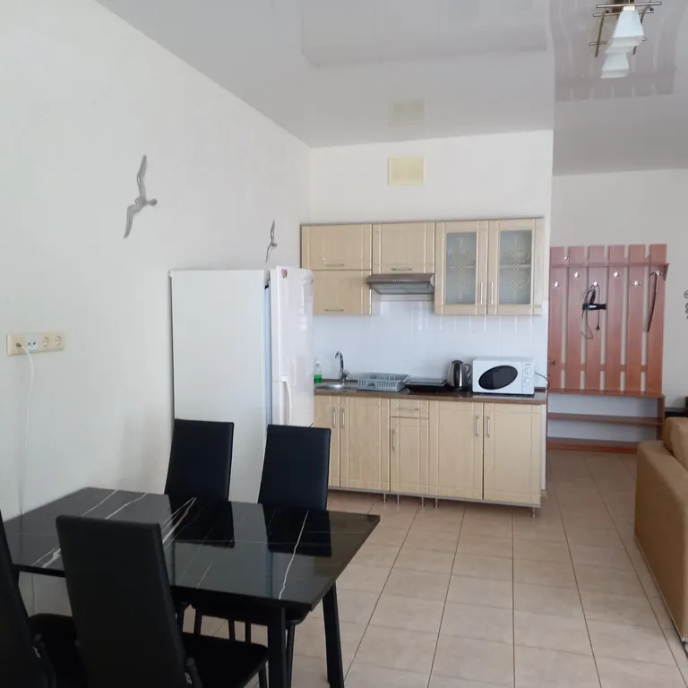 Просторная студия на первой линии у моря