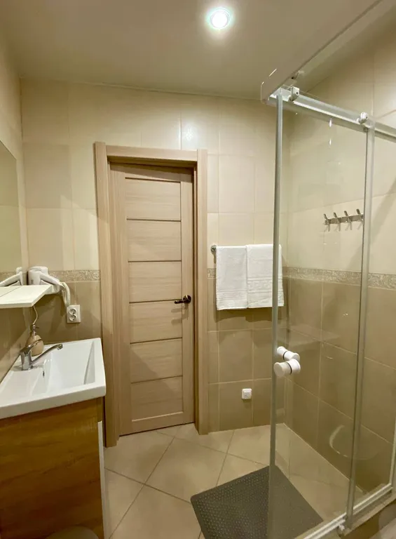 6-комнатный Дом