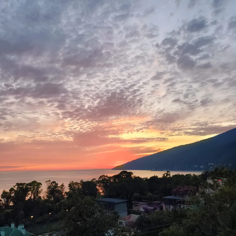 Этаж под ключ с видом на море и горы