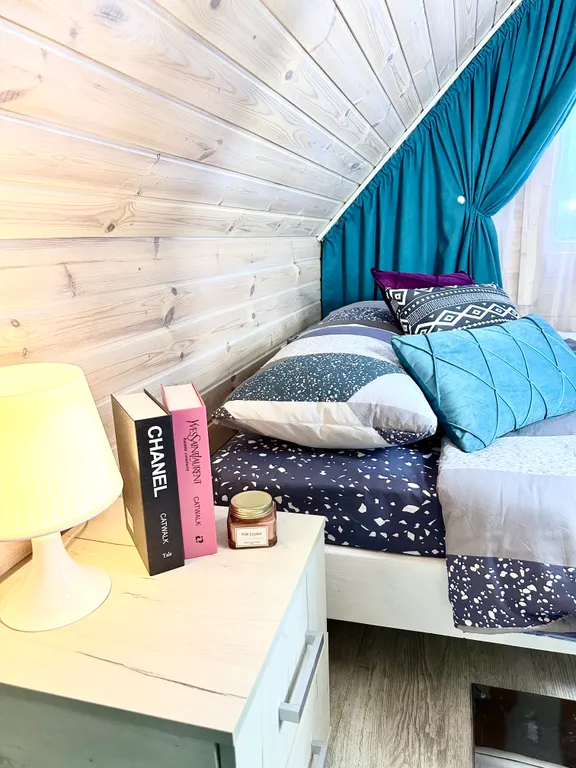 Коттедж Уютный домик в сосновом лесу — Кириши