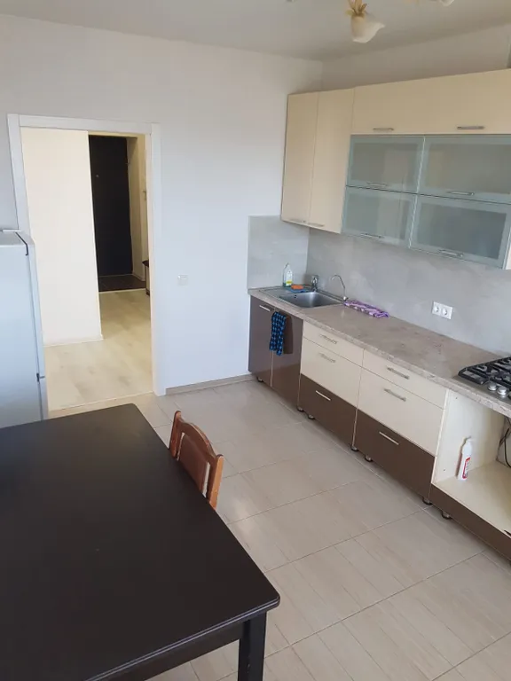 Уютная квартира  с хорошим ремонтом недалеко от Волги