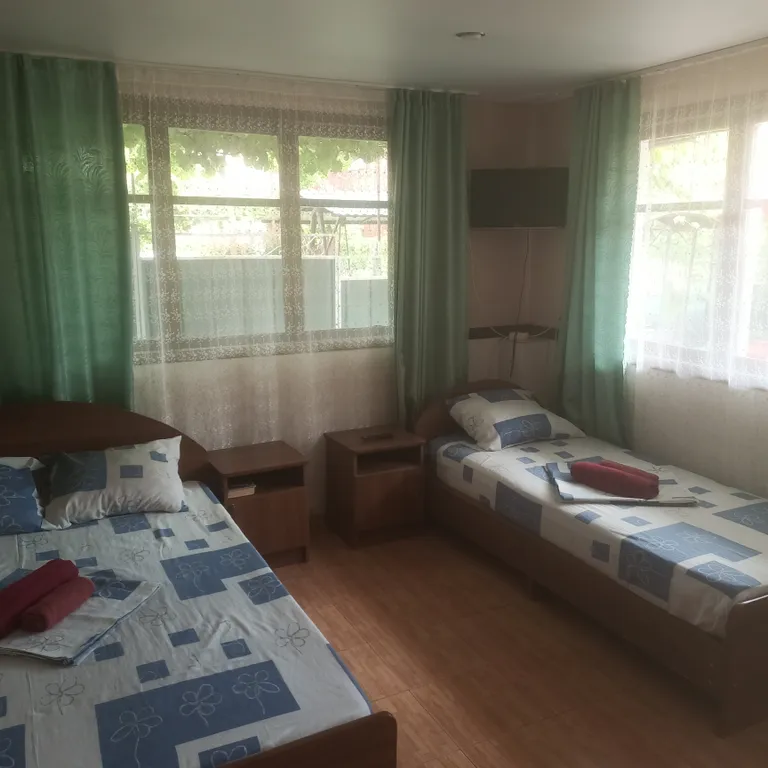 Квартира Комната — аренда посуточно в Ольгинка