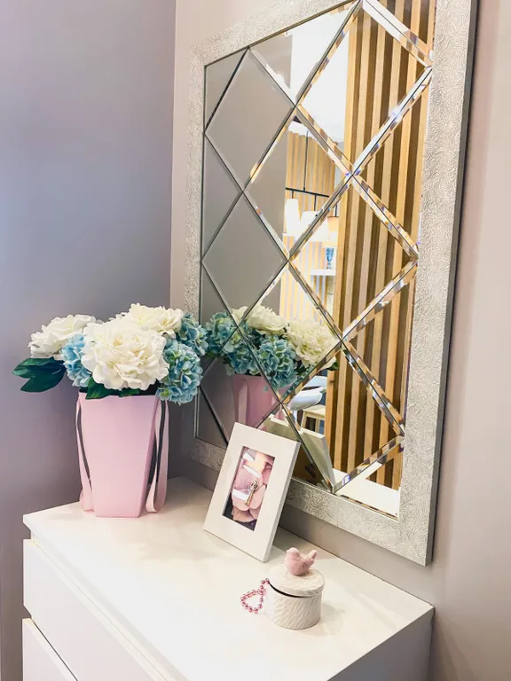 Дизайнерская студия рядом с МРНЦ Цыба