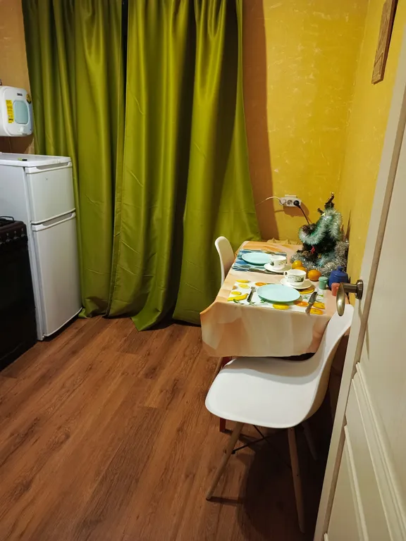 Романтичная однушка с камином на Волжской набережной