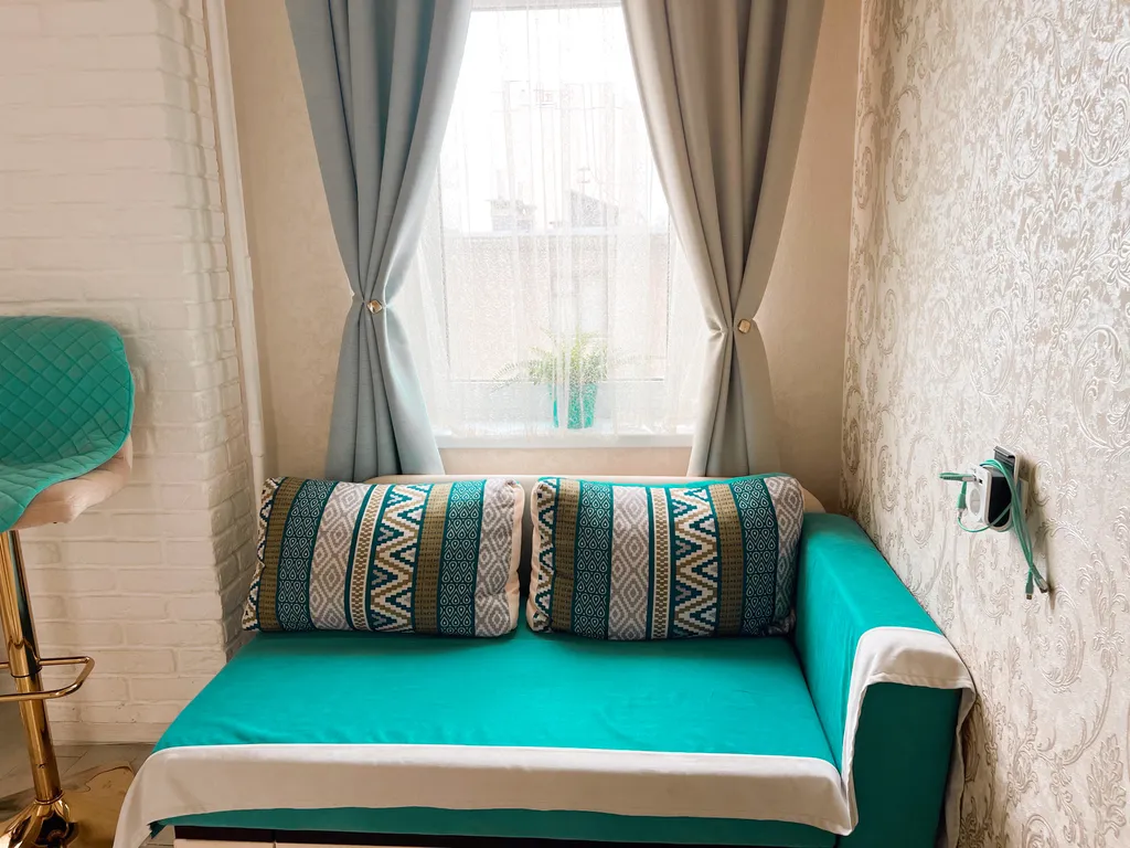 Квартира у Тополя