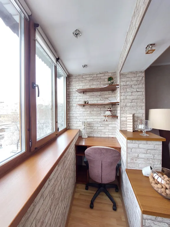 Квартира с камином в самом центре