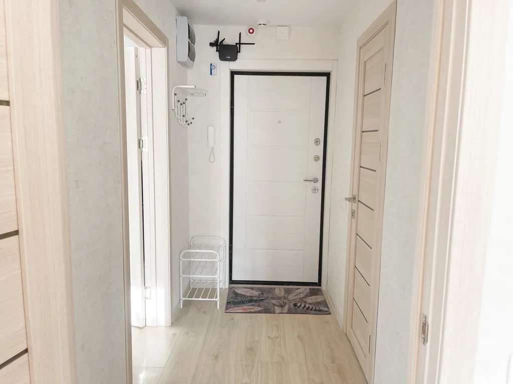 Квартира с новым ремонтом в новострое