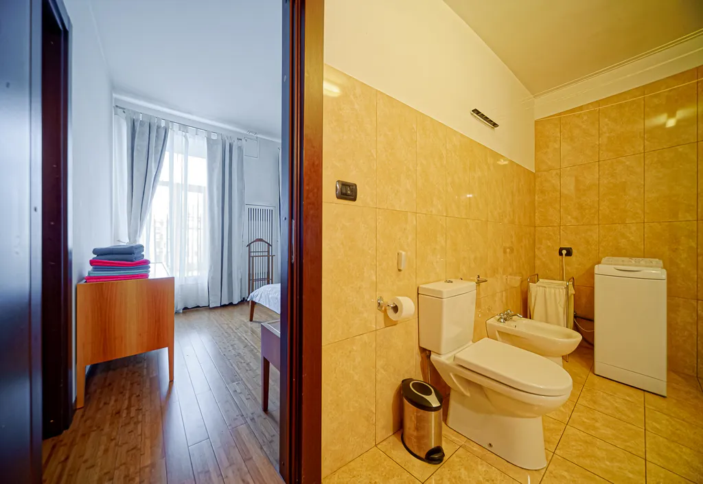 Квартира Квартира с видом на Аничков мост и Фонтанку, до 5 гостей — Санкт-Петербург