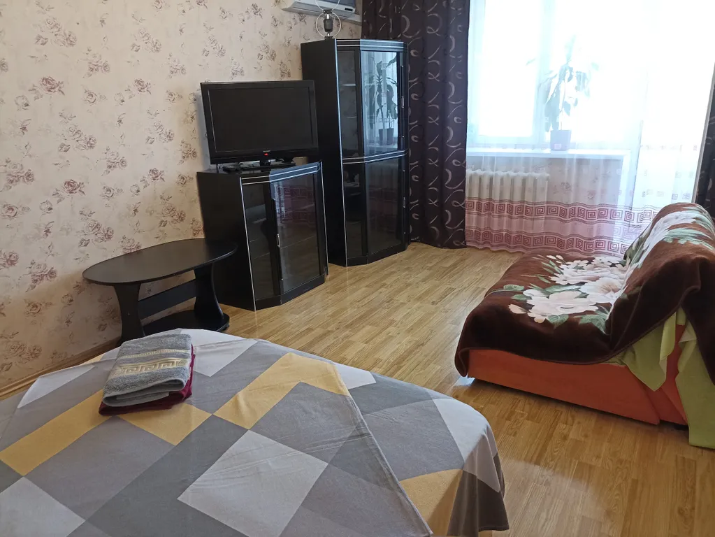 Квартира Своя чистая и уютная квартира в самом центре города. — Симферополь