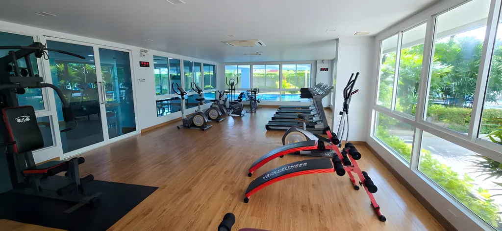 Комфортная 3-х комнатная квартира для отпуска всей семьи на 1-й линии