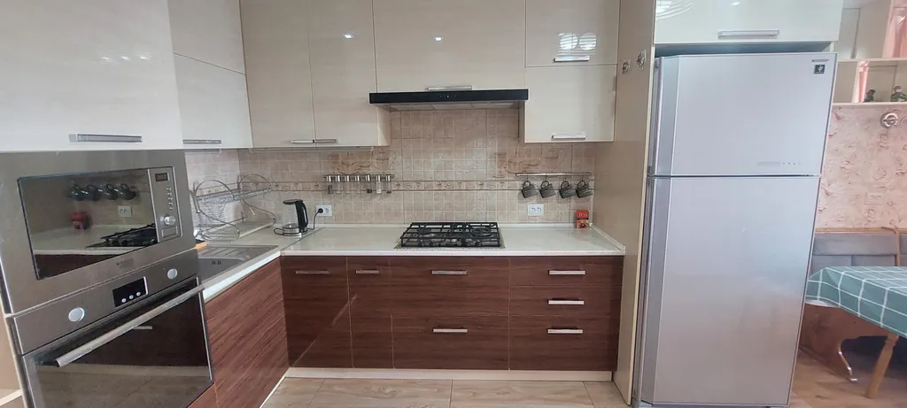 Большая и новая квартира в центре города