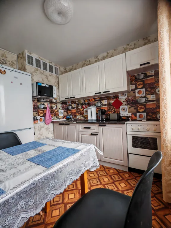 Светлая, уютная однокомнатная квартира в 10 минутах от источников ждет вас