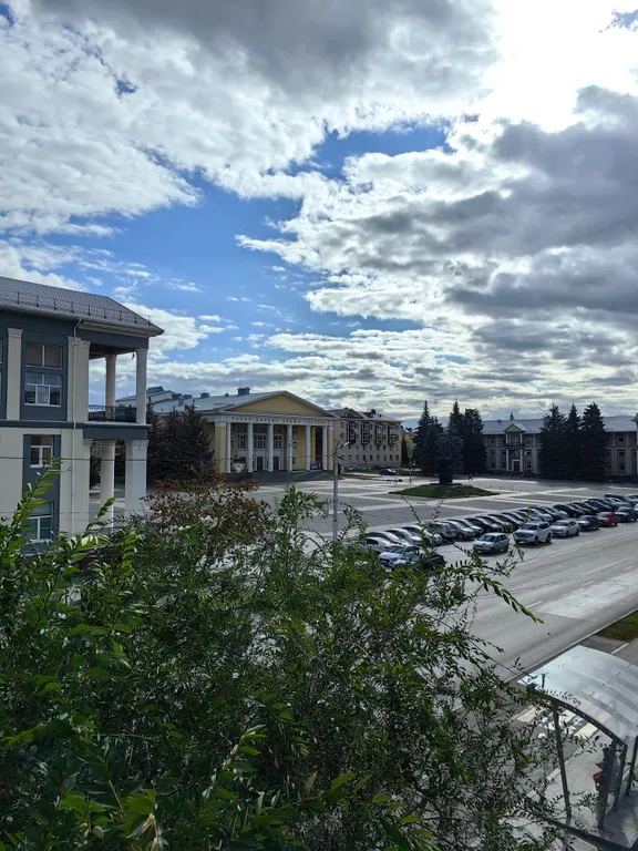 Квартира с новым ремонтом в центре города