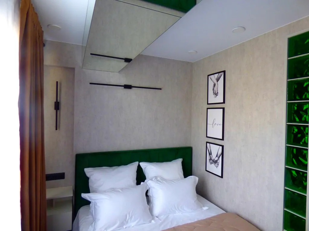 Студия с дизайнерским ремонтом в новом доме на равнине