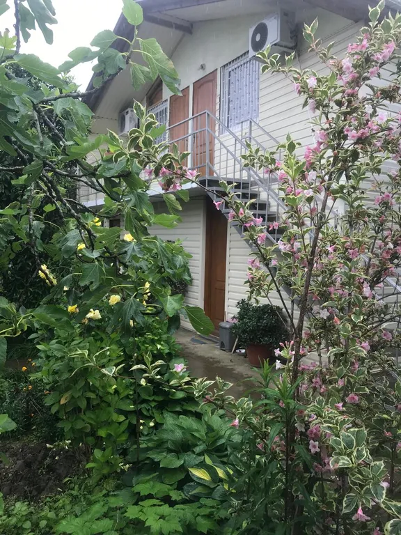 Уютный дом у моря