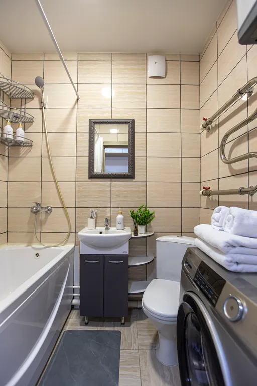 Уютная студия с красивым балконом