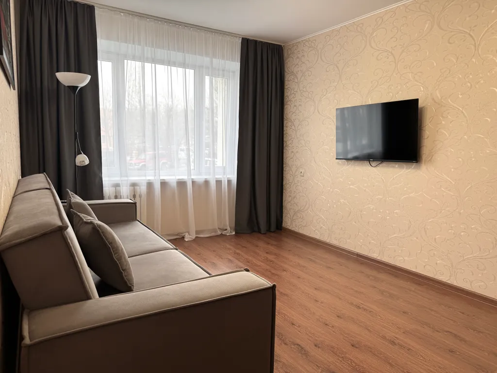 4-комнатная Квартира