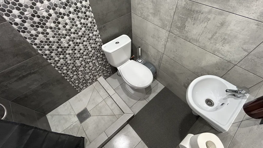 Рядом с метро Заельцовская